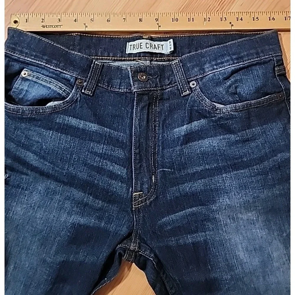 True Craft Men's Straight Leg Jeans 34x3o Blue Wash Distressed Knees EUC